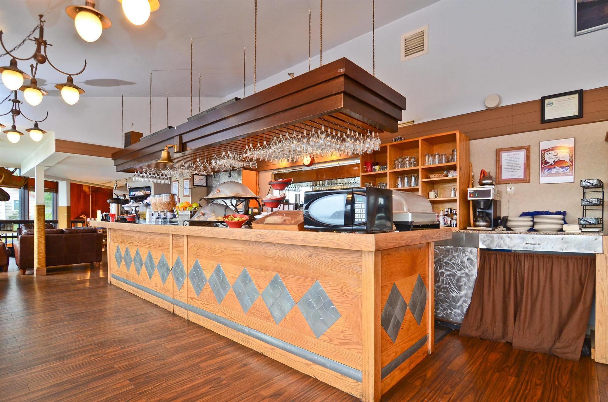 Best Western Kodiak Inn & Convention Center Restaurant photo